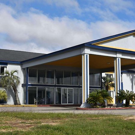 Super 8 By Wyndham Biloxi Motel Exterior foto