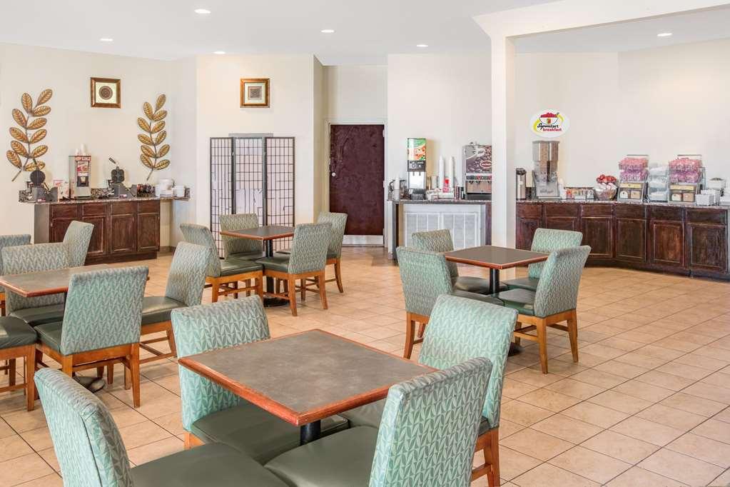 Super 8 By Wyndham Biloxi Motel Interior foto