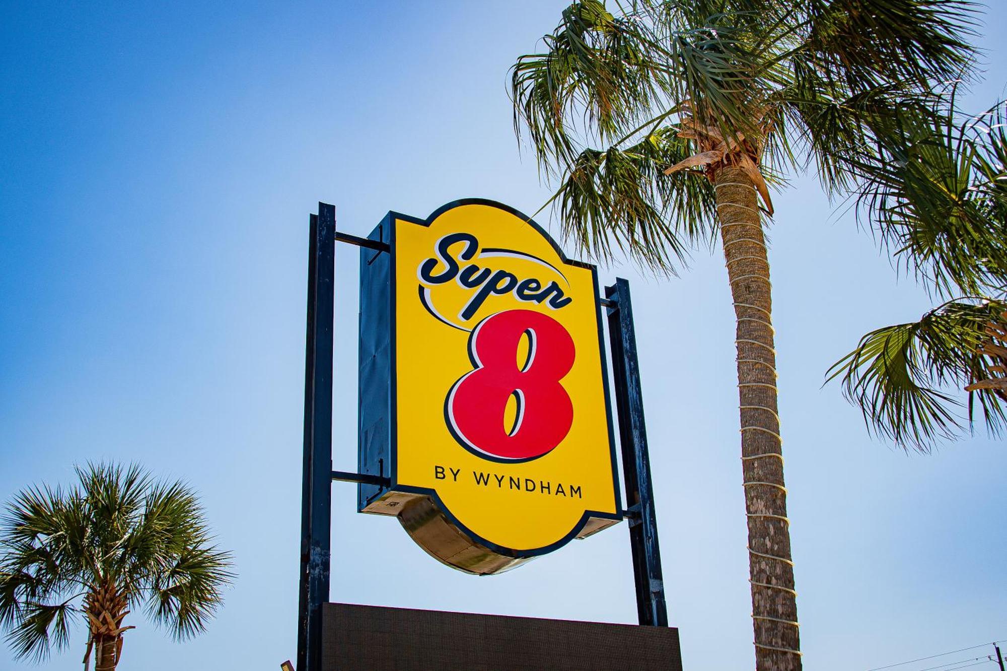Super 8 By Wyndham Biloxi Motel Exterior foto